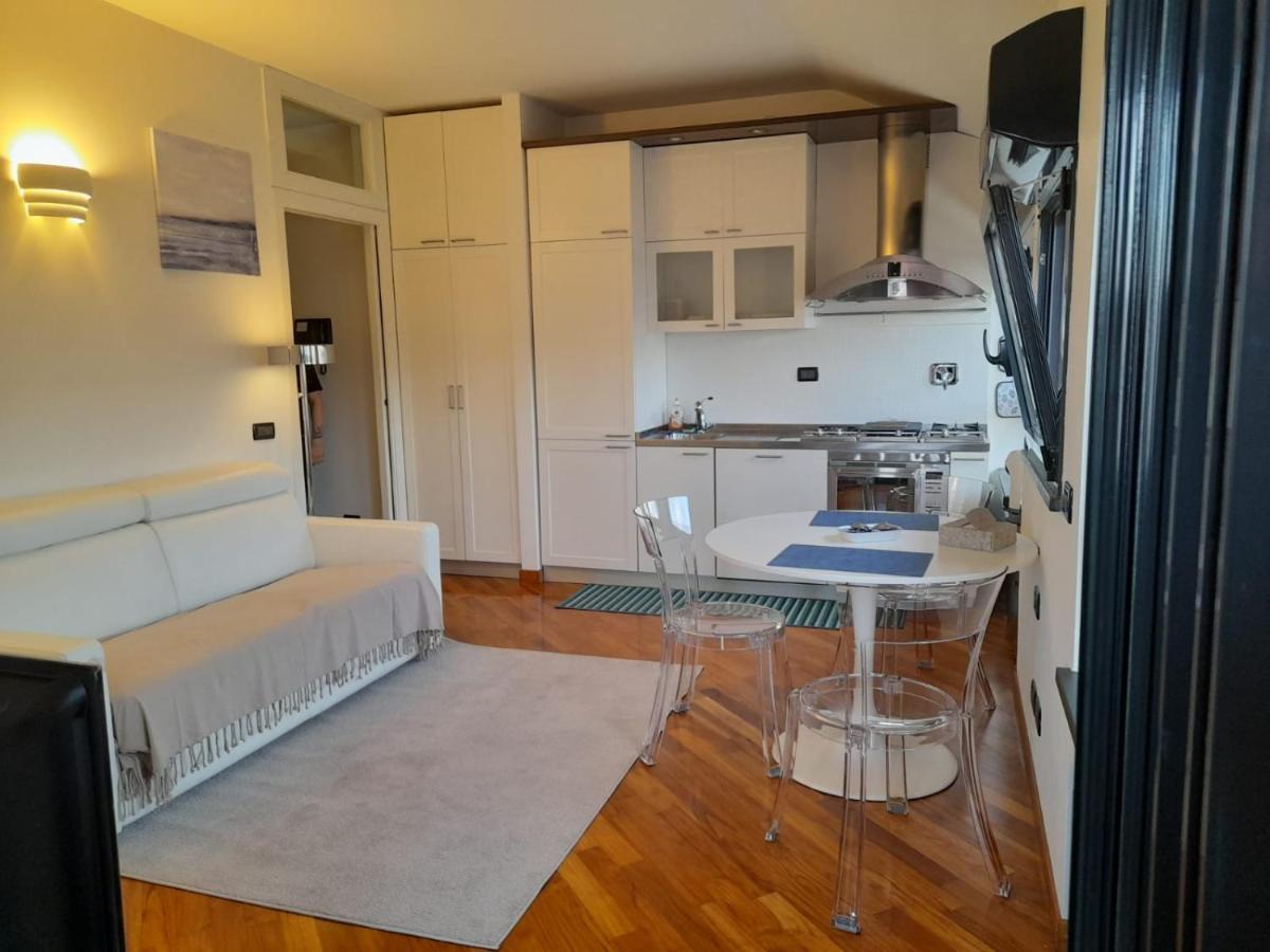 제노바 Bilocale Vista Mare Con Terrazzo-Porto Antico- Parcheggio Scontato 아파트 외부 사진